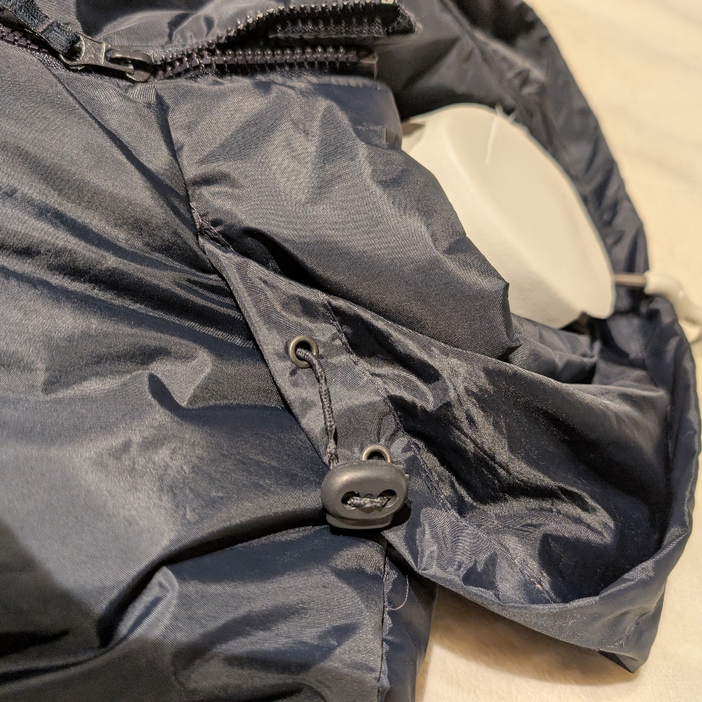 Fahrenheit Superdry Navy Hooded Puffer Vest. Unisex L. - Picture 9 of 9